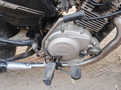 Yamaha ybr 2015