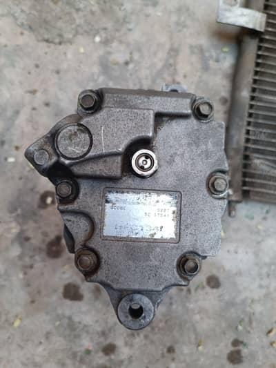 Hyundai Santro / Duet Denso AC Compressor - Working Condition