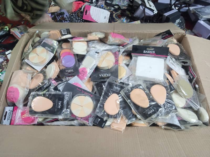 Bulk Makeup Sponge 1