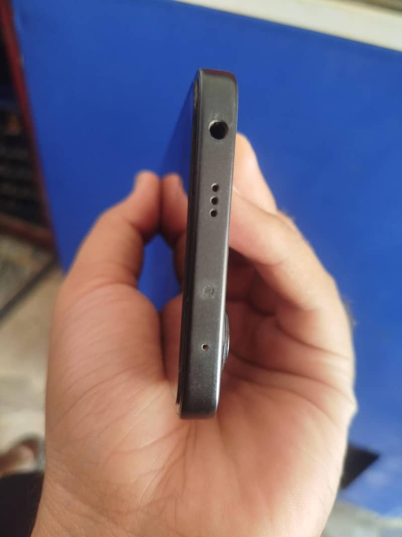 Xiaomi Redmi Note 13 4