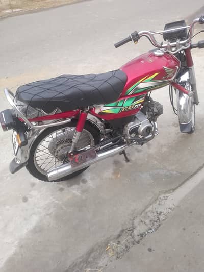 Honda CD 70 bike for sale