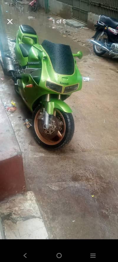 kawasaki zxr 400