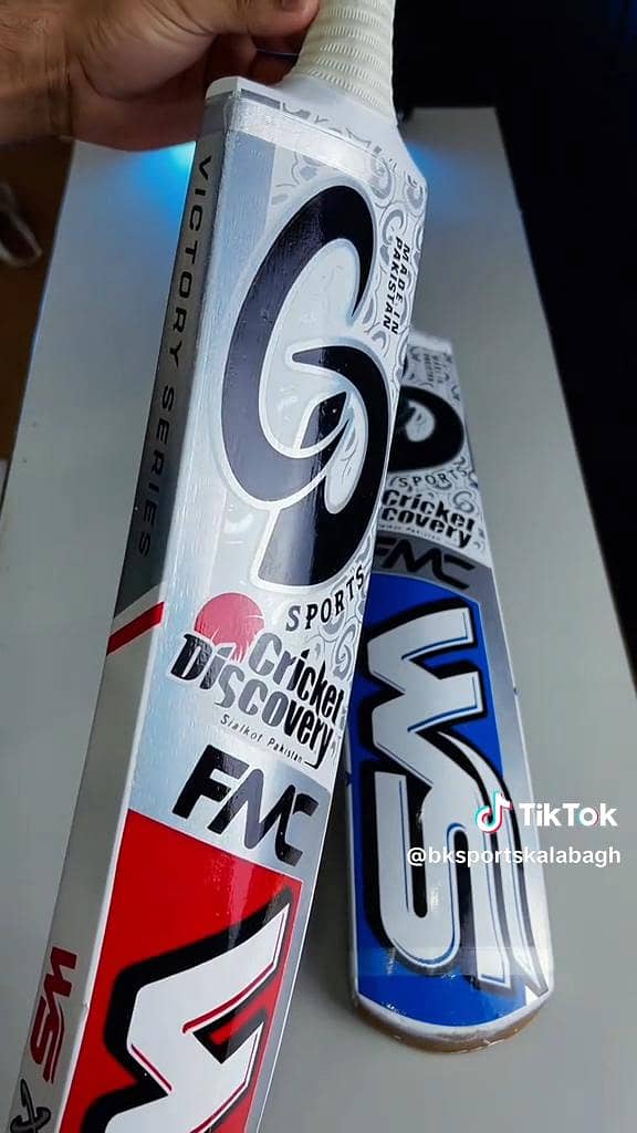 coconat Bat 0
