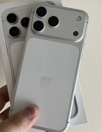 I phone 17 Pro max Factory Unlock