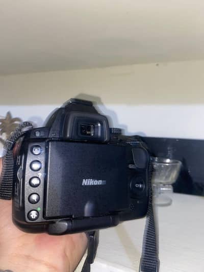Nikon D5000 like new condition