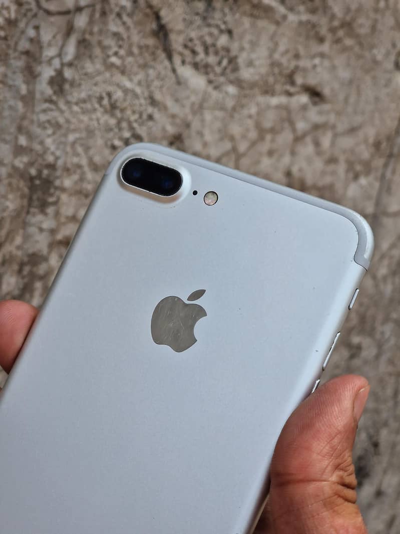 iphone 7plus 32Gb 2