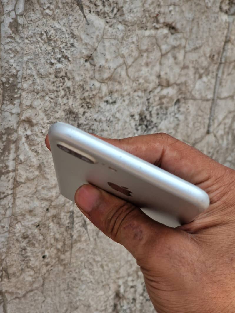 iphone 7plus 32Gb 5