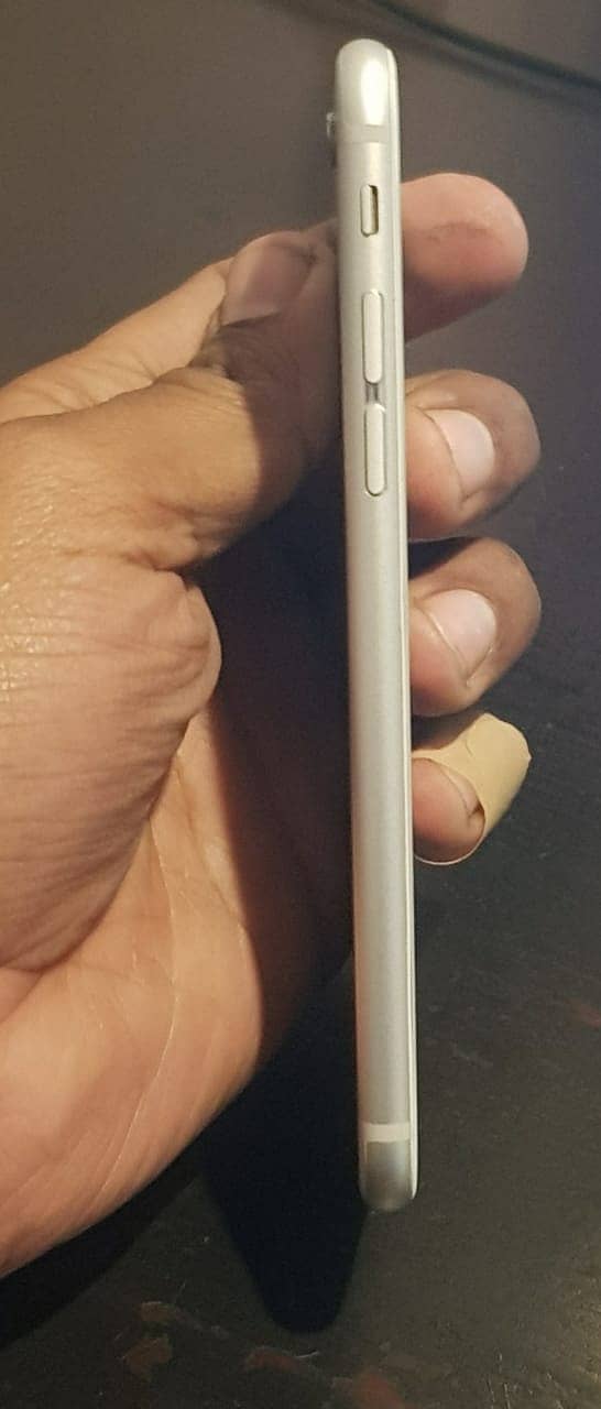iPhone 6 - SIM Not work 2