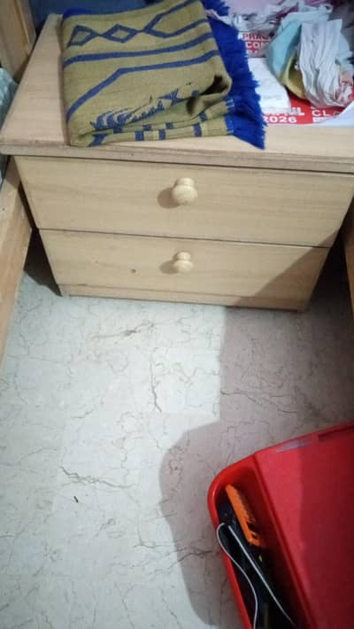 2 single bad pair with 2 droze urgent sale