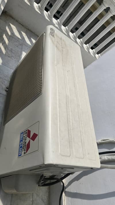 water dispenser  orient  & slit Ac  2 Ton