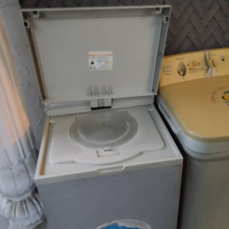 Sofa combed 2, or washing machine 9