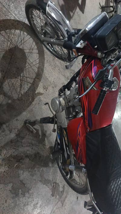 Honda 125 good condition dacomnet clear