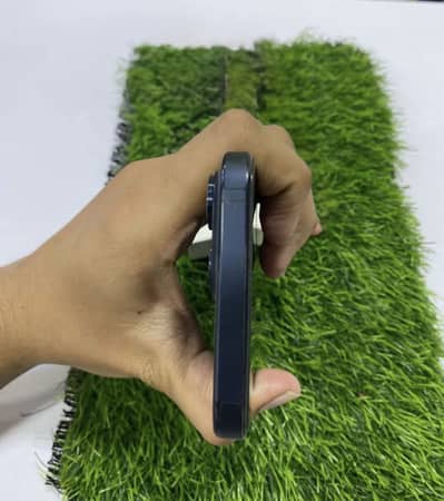 Iphone 15 pro max urgent sale