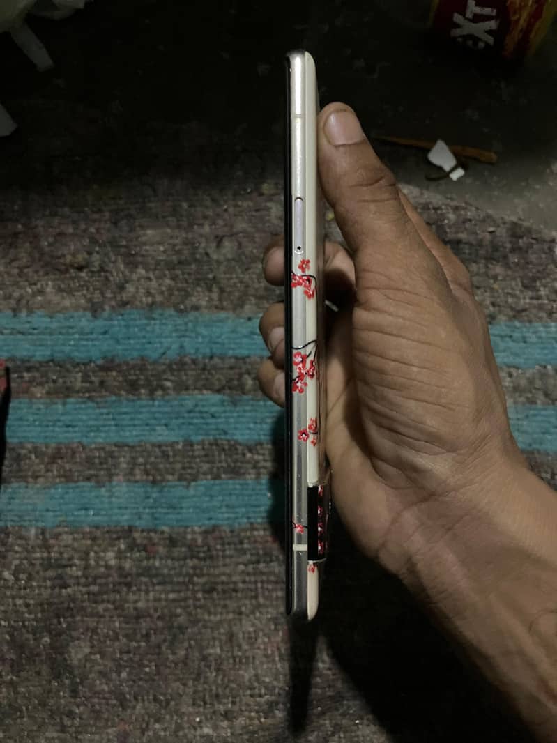 google pixel 6 pro 4