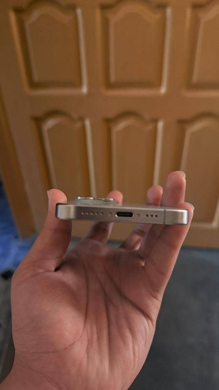 Iphone 15 Pro 3