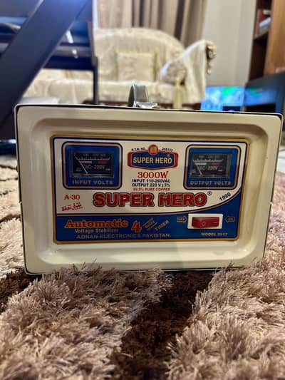 SuperHero 3000 Watts Stablizer