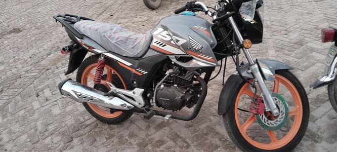 Honda 150F MANDI WARBURTON DISST NANKANA SAHIB PUNJAB PAKISTAN