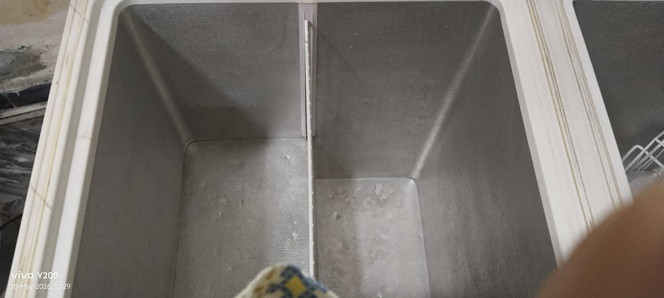 Waves 2 Door Deep Freezer 0