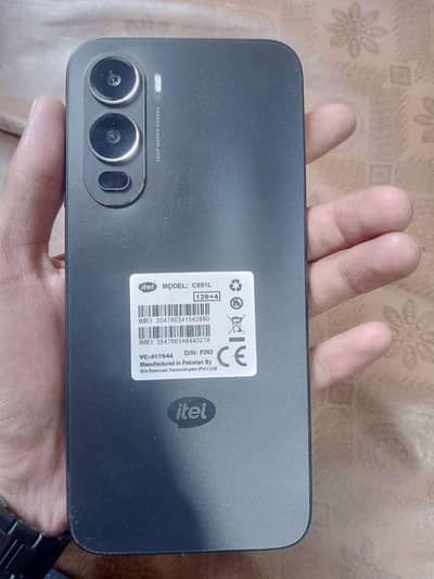 itel new model CITY 200  4+4 /128 lush condition