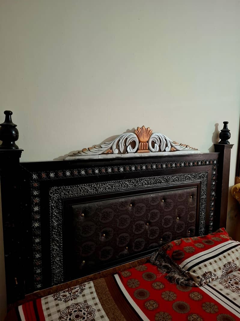 Full Size Bed 1