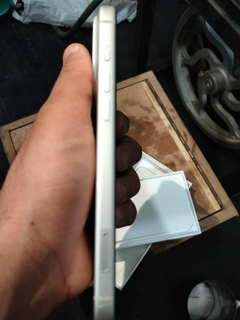 iPhone 17 Pro Max 2