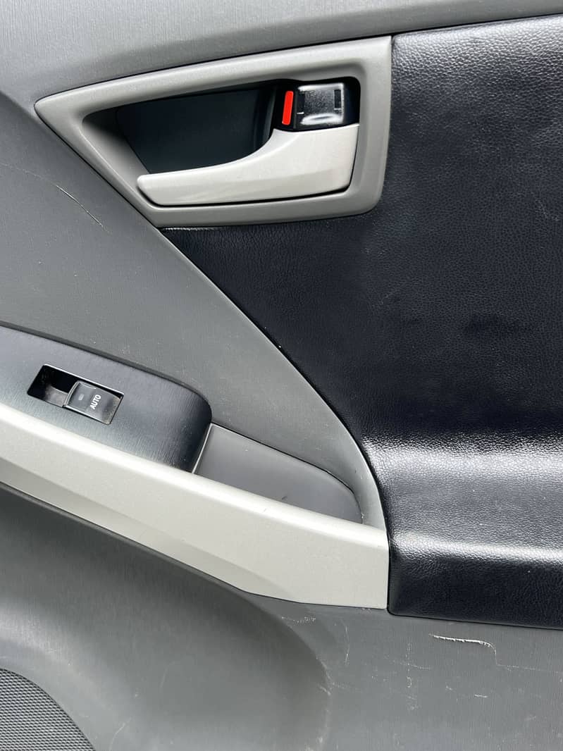 Prius 10