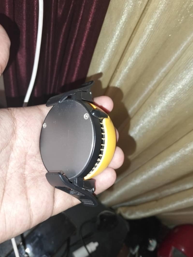 mobile colling fan 1