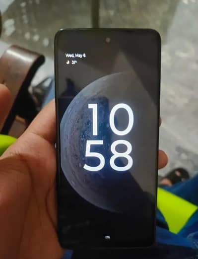 exchange only offer  fresh phone  with iphone or google pixel
