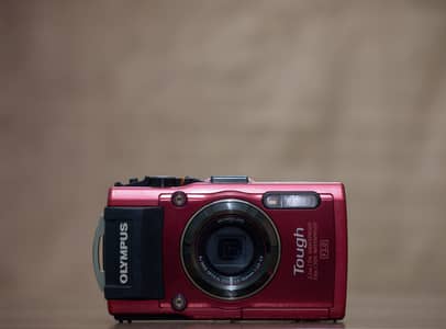 Olympus Tough TG-4 – Rugged Waterproof Action Camera with RAW Support