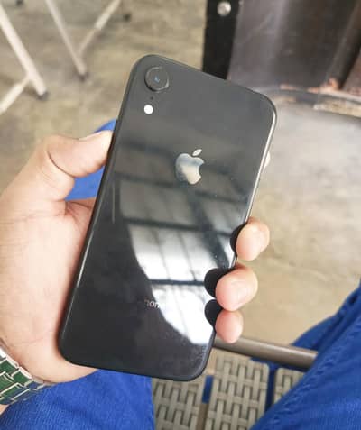 I PHONE XR 128 GB