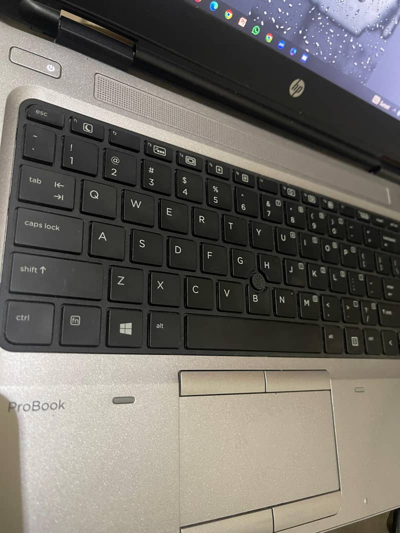 HP 2H2 8