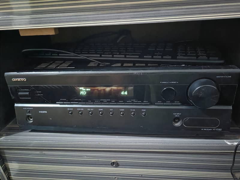 amplifier 0