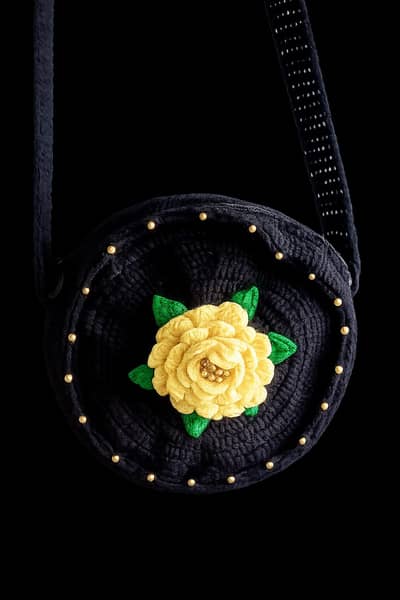 hand bag