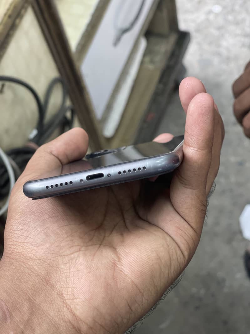 Iphone 11 5