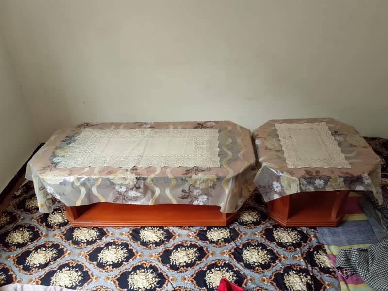 3x SOFAS SETS WITH 2x TABLES 8