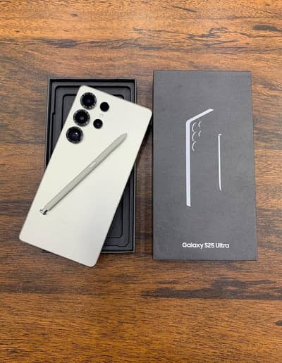 Samsung Mobile S25 Ultra with box 12gb 512  pta approved urgent sale