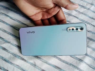 vivo s1 8/256 pece vip ha koi majhor masla nhi