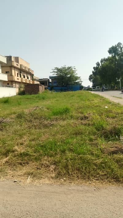 1 Kanal 20 Marla (50*90) Heighted Location Residential Plot for Sale in O9 Police Foundation