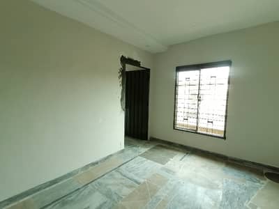 House For Grabs In 3 Marla Marghzar Officers Colony