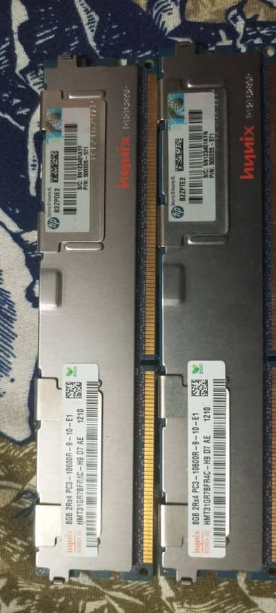 HP Hynix 8GB DDR3 1333MHz ECC Registered Server RAM - PC3-10600R