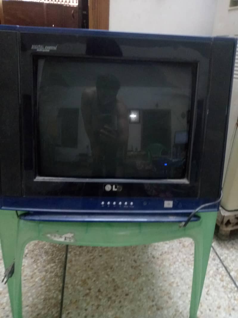 old version television 0