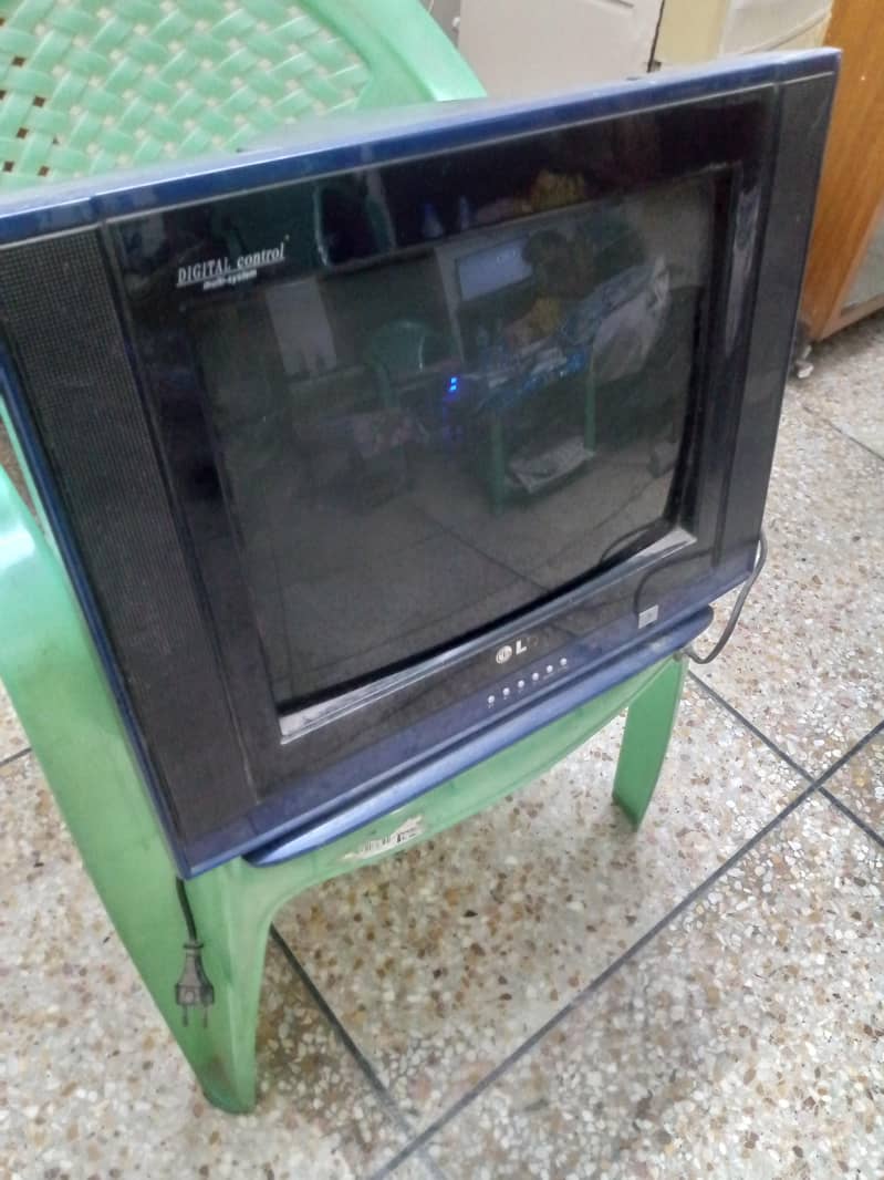 old version television 1