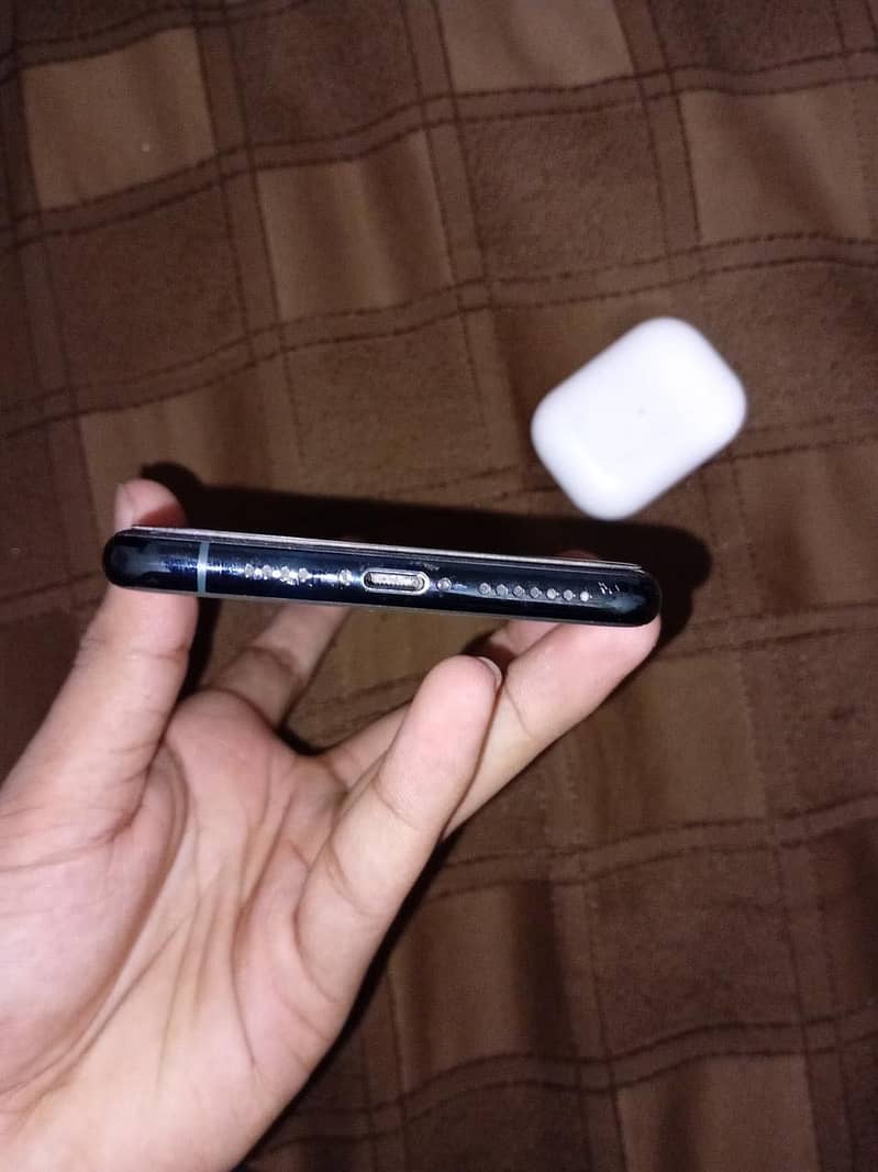 Iphone 11 pro max 0
