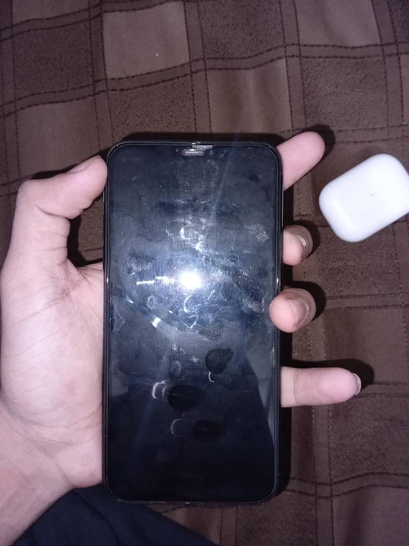 Iphone 11 pro max 3