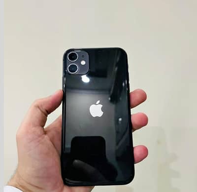 iphone 11  10/10 condition like brand new jv 64gb 95 health water pack