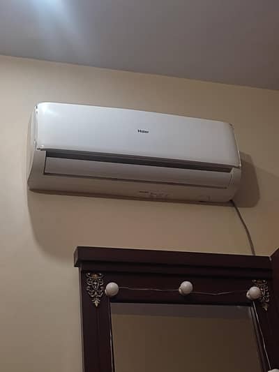 1.5 ton Haier Split AC