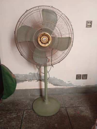 padestal fan for sale