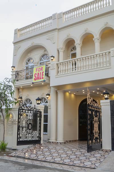 100% Original Ad - 5 Marla Brand New Architectural Masterpiece House For Sale