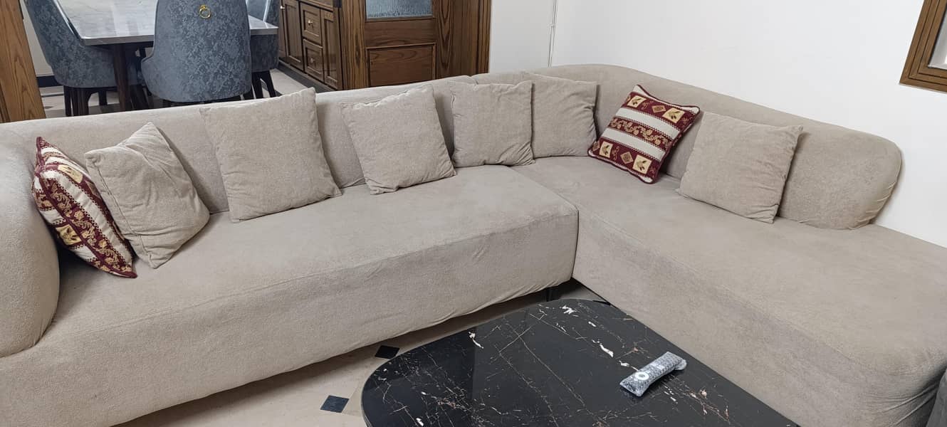 L Sofa shape 1