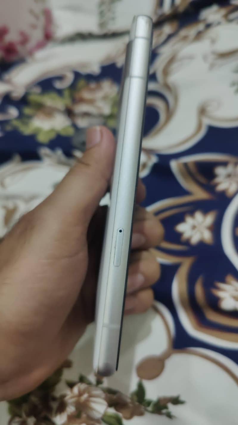 pixel 7a official 1